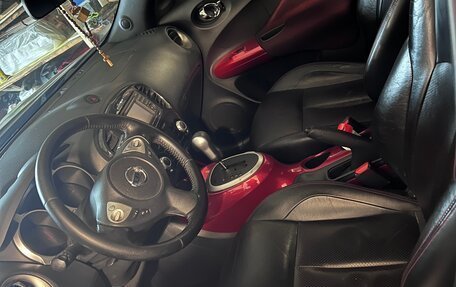 Nissan Juke II, 2011 год, 990 000 рублей, 10 фотография