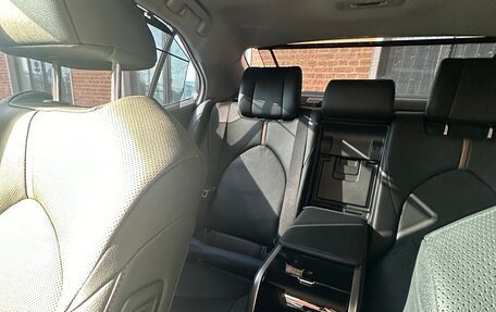 Toyota Camry, 2023 год, 3 850 000 рублей, 5 фотография