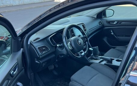 Renault Megane IV, 2019 год, 1 650 000 рублей, 13 фотография