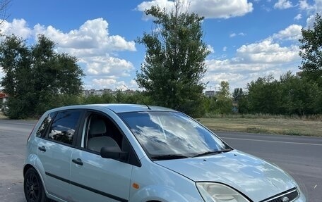 Ford Fiesta, 2003 год, 260 000 рублей, 3 фотография