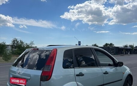 Ford Fiesta, 2003 год, 260 000 рублей, 4 фотография