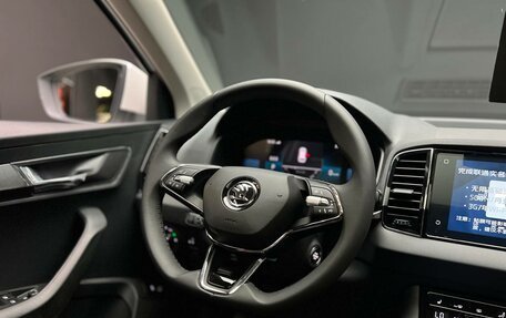 Skoda Karoq I, 2025 год, 3 070 000 рублей, 14 фотография