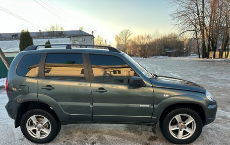 Chevrolet Niva I рестайлинг, 2012 год, 510 000 рублей, 3 фотография