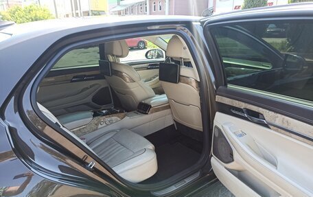 Genesis G90 I рестайлинг, 2016 год, 2 200 000 рублей, 13 фотография