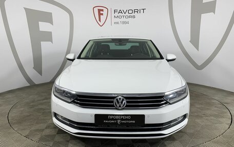 Volkswagen Passat B8 рестайлинг, 2019 год, 2 199 000 рублей, 2 фотография