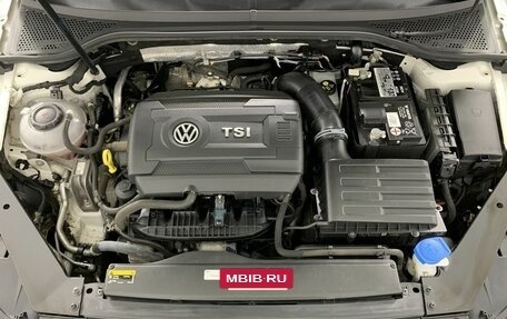 Volkswagen Passat B8 рестайлинг, 2019 год, 2 199 000 рублей, 17 фотография