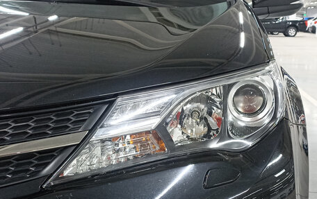 Toyota RAV4, 2013 год, 1 710 000 рублей, 21 фотография