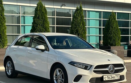 Mercedes-Benz A-Класс, 2019 год, 1 995 990 рублей, 1 фотография