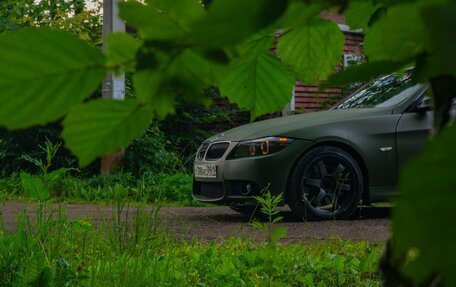 BMW 3 серия, 2009 год, 1 450 000 рублей, 16 фотография