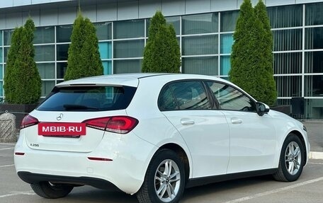 Mercedes-Benz A-Класс, 2019 год, 1 995 990 рублей, 6 фотография