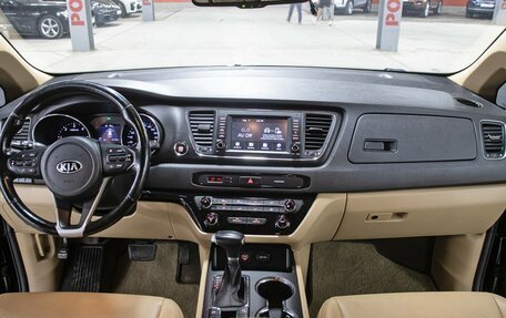 KIA Carnival III, 2019 год, 2 798 000 рублей, 15 фотография