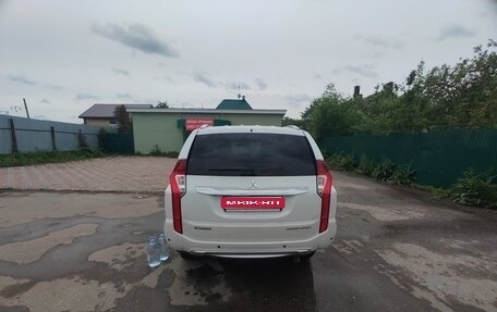 Mitsubishi Pajero Sport III рестайлинг, 2017 год, 3 600 000 рублей, 1 фотография