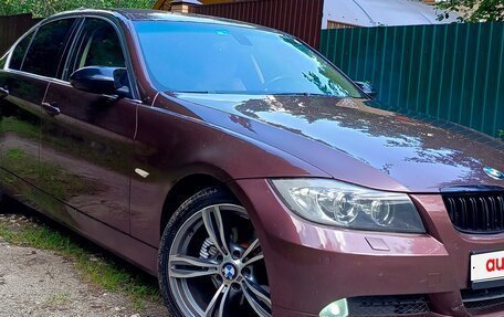 BMW 3 серия, 2006 год, 950 000 рублей, 6 фотография