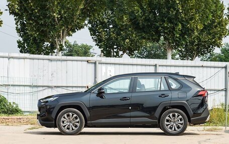 Toyota RAV4, 2025 год, 3 550 000 рублей, 9 фотография
