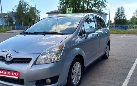 Toyota Corolla Verso I, 2008 год, 995 000 рублей, 3 фотография