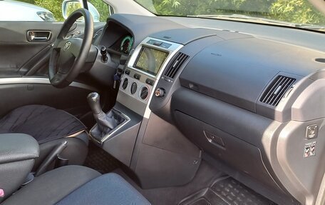 Toyota Corolla Verso I, 2008 год, 995 000 рублей, 19 фотография