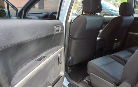 Toyota Corolla Verso I, 2008 год, 995 000 рублей, 16 фотография