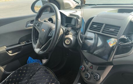 Chevrolet Aveo III, 2012 год, 550 000 рублей, 4 фотография