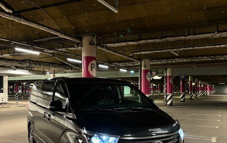 Hyundai Grand Starex Grand Starex I рестайлинг 2, 2020 год, 3 350 000 рублей, 26 фотография