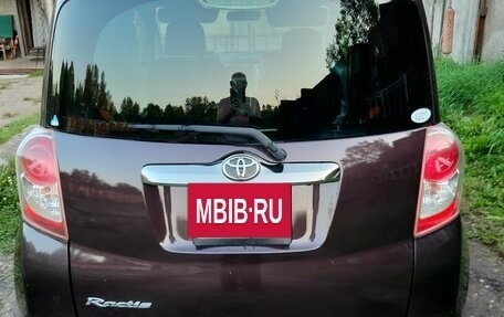 Toyota Ractis I, 2010 год, 850 000 рублей, 11 фотография