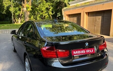 BMW 3 серия, 2014 год, 1 880 000 рублей, 10 фотография