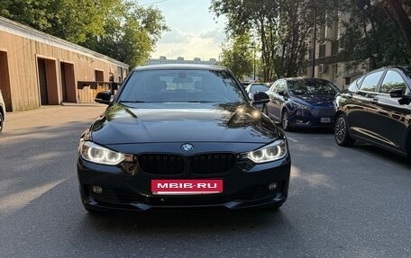 BMW 3 серия, 2014 год, 1 880 000 рублей, 11 фотография