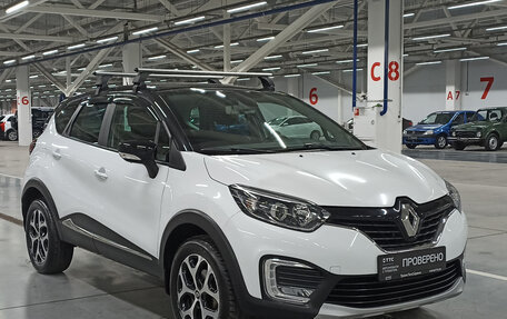 Renault Kaptur I рестайлинг, 2018 год, 1 489 850 рублей, 3 фотография