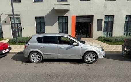 Opel Astra H, 2005 год, 330 000 рублей, 2 фотография