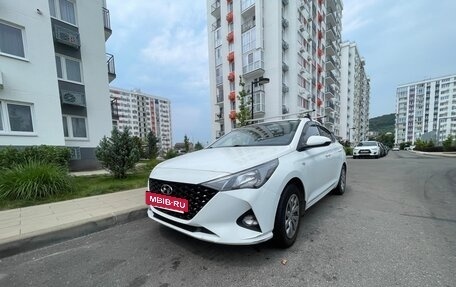 Hyundai Solaris II рестайлинг, 2020 год, 1 200 000 рублей, 8 фотография