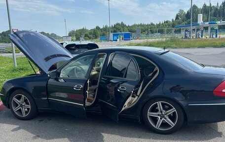 Mercedes-Benz E-Класс, 2002 год, 790 000 рублей, 5 фотография