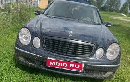 Mercedes-Benz E-Класс, 2002 год, 790 000 рублей, 4 фотография