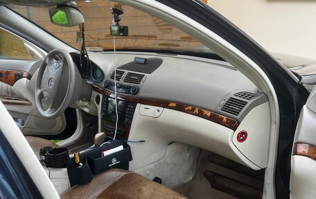 Mercedes-Benz E-Класс, 2002 год, 790 000 рублей, 9 фотография
