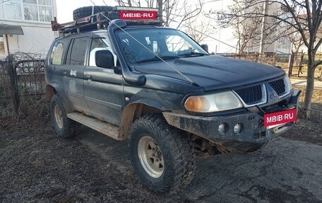 Mitsubishi Pajero Sport II рестайлинг, 2005 год, 400 000 рублей, 2 фотография