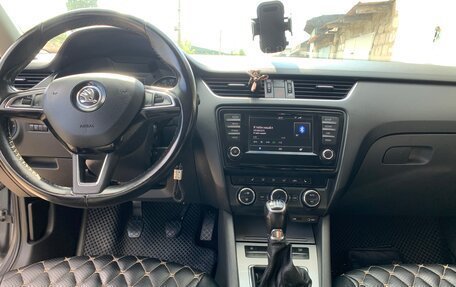 Skoda Octavia, 2016 год, 1 700 000 рублей, 6 фотография
