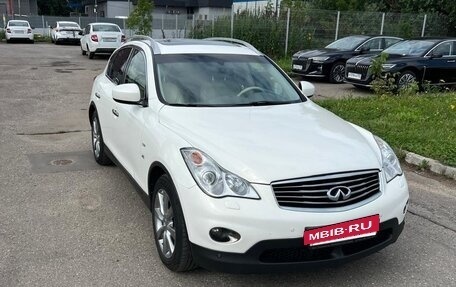 Infiniti QX50 I рестайлинг, 2013 год, 1 550 000 рублей, 4 фотография