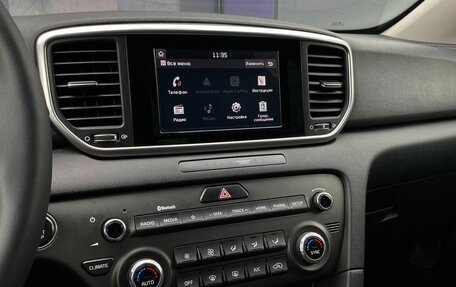 KIA Sportage IV рестайлинг, 2018 год, 2 299 000 рублей, 16 фотография