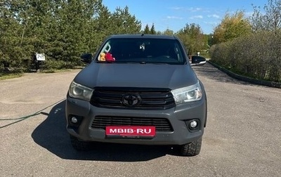 Toyota Hilux VIII, 2015 год, 2 070 000 рублей, 1 фотография