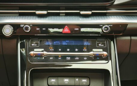 KIA Carnival, 2021 год, 3 200 000 рублей, 27 фотография
