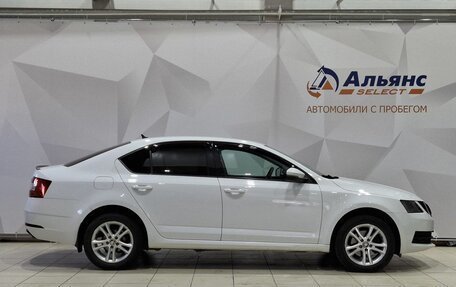 Skoda Octavia, 2017 год, 1 250 000 рублей, 2 фотография