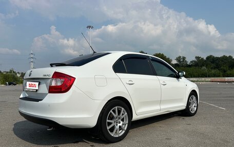 Skoda Rapid I, 2015 год, 900 000 рублей, 5 фотография