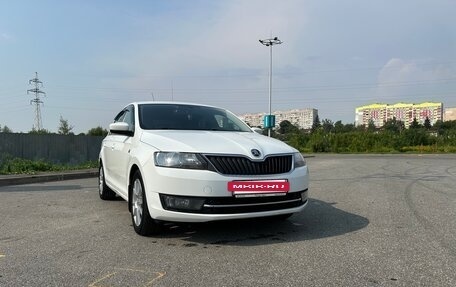 Skoda Rapid I, 2015 год, 900 000 рублей, 3 фотография