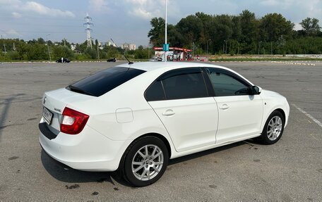 Skoda Rapid I, 2015 год, 900 000 рублей, 6 фотография