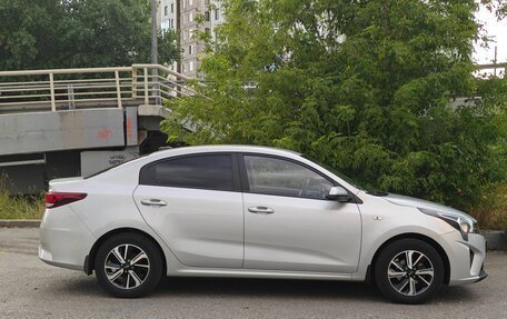 KIA Rio IV, 2021 год, 1 700 000 рублей, 5 фотография