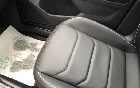 Volkswagen Tiguan II, 2018 год, 2 499 000 рублей, 11 фотография