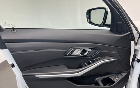 BMW 3 серия, 2019 год, 3 311 765 рублей, 11 фотография