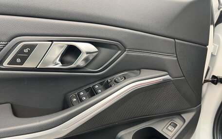 BMW 3 серия, 2019 год, 3 311 765 рублей, 12 фотография