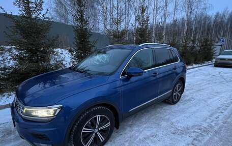 Volkswagen Tiguan II, 2018 год, 2 950 000 рублей, 29 фотография
