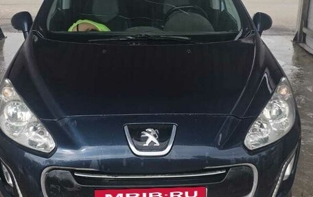 Peugeot 308 II, 2011 год, 512 369 рублей, 2 фотография