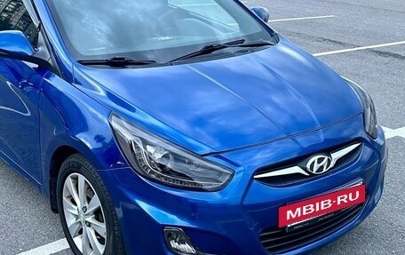 Hyundai Solaris II рестайлинг, 2012 год, 950 000 рублей, 5 фотография