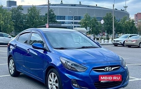 Hyundai Solaris II рестайлинг, 2012 год, 950 000 рублей, 4 фотография